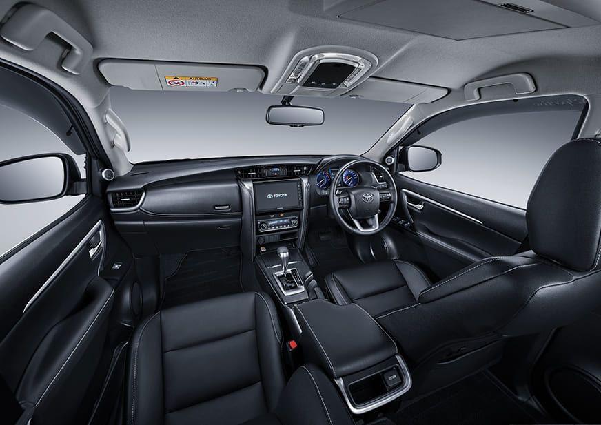 Toyota Fortuner VRZ Interior Kombinasi Mewah Dan Berkelas