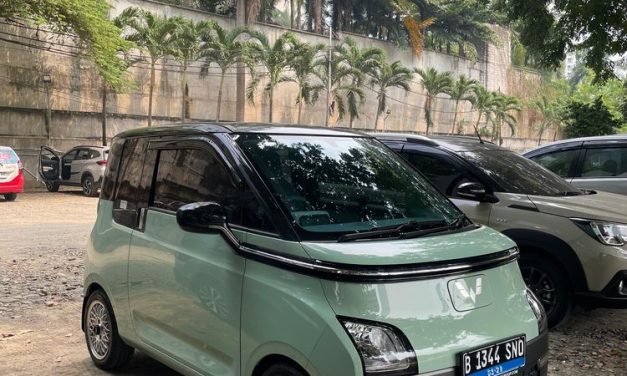 Mobil Listrik Bekas Mulai Masuk Bursa Lelang