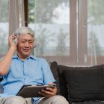 Risiko Demensia Bisa Di Kurangi Dengan Rajin Mendengarkan Musik