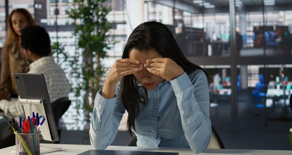 Generasi Sandwich: Mudah Bornout Karena Beban Ekonomi