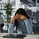 Generasi Sandwich: Mudah Bornout Karena Beban Ekonomi