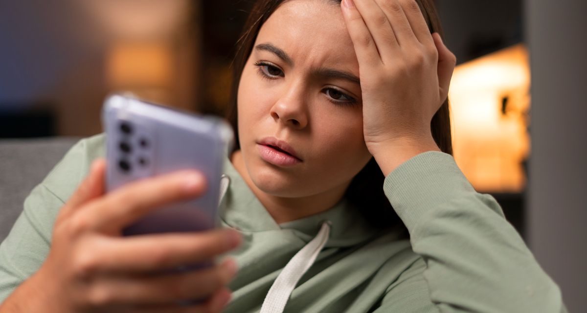 Usia Setahun, HP Mulai Ngadat? Ini Alasan Logis Di Baliknya