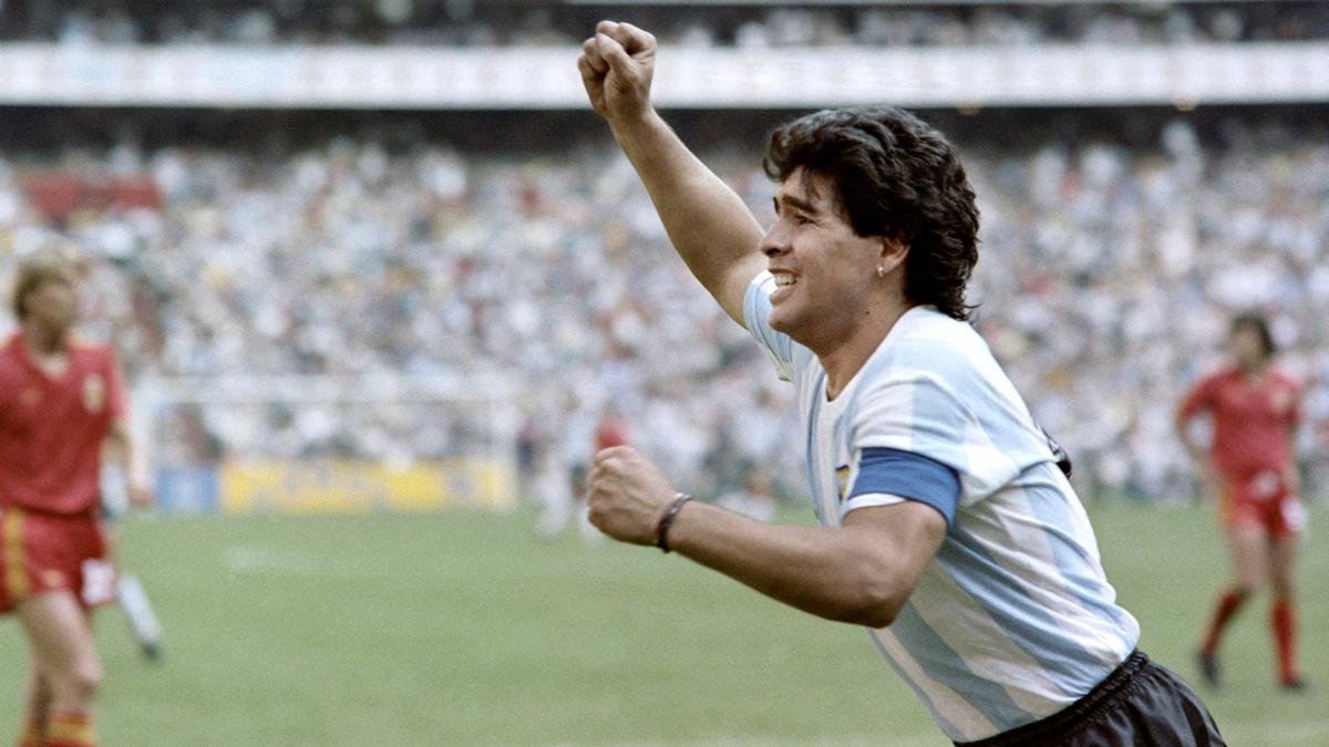 Jejak Indah Maradona Sang Legendaris Dunia