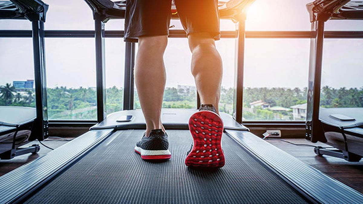 Panduan Dokter: Pilih Lari Outdoor Atau Treadmill?