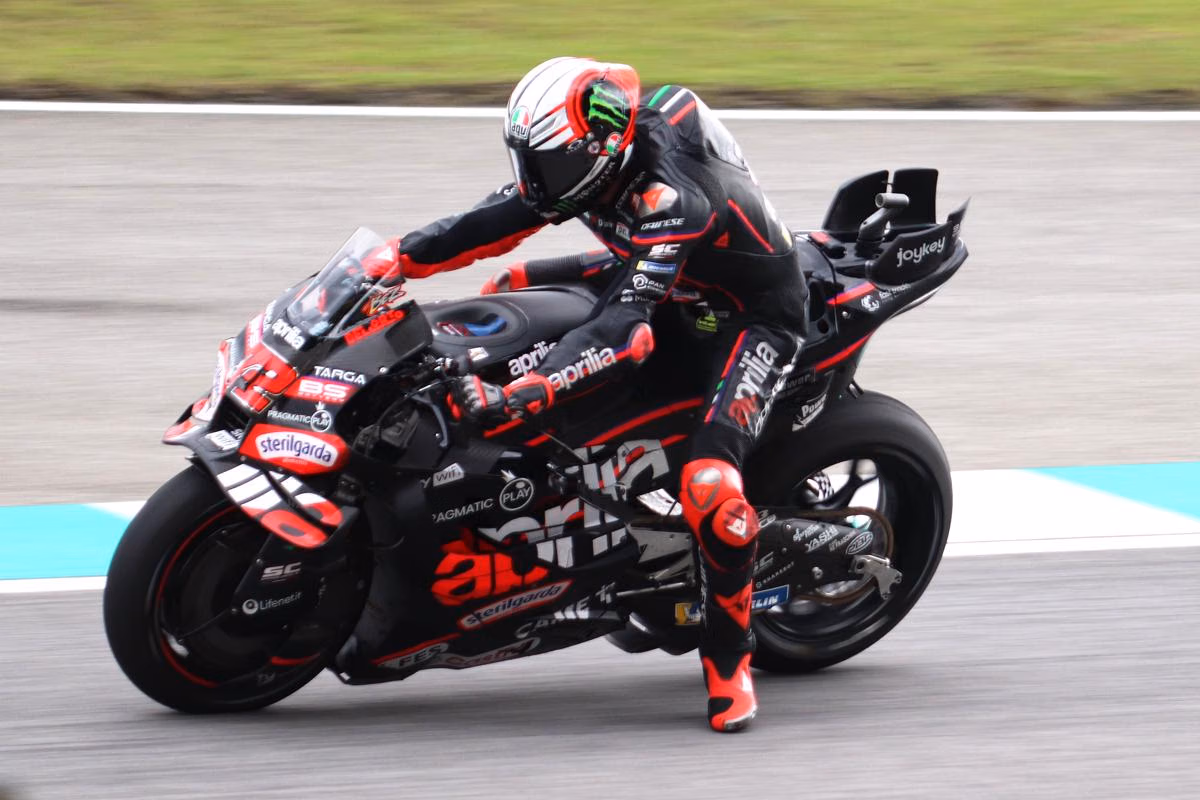 Bezzecchi Kuasai COTA Di MotoGP Americas 2026