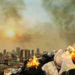 Jangan Bakar Plastik! Ada Racun Mengintai