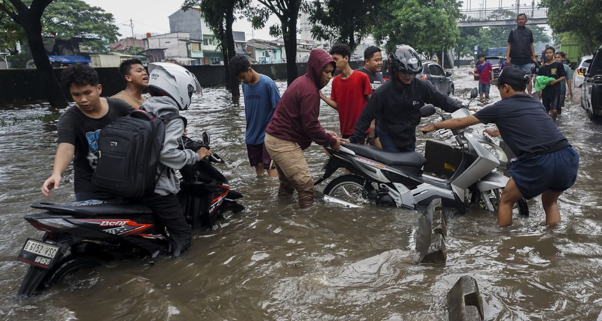 Motor Terendam Banjir? Jangan Langsung Di Starter!