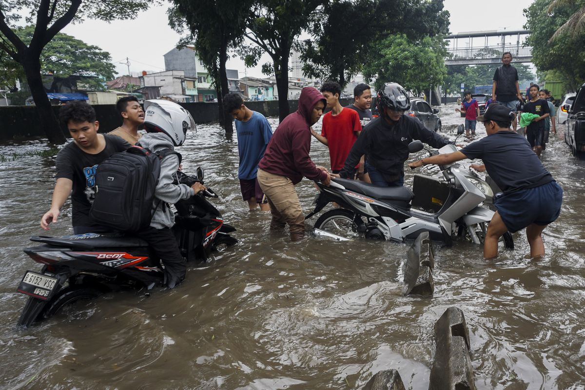 Motor Terendam Banjir? Jangan Langsung Di Starter!
